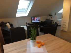 Haus Willi - kleine & schnuckelige Ferienwohnung in Ortenberg mit WLAN Balkon Parkplatz - neu & sauber & gem��tlich